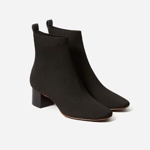 Everlane Glove Boot Black Size 8